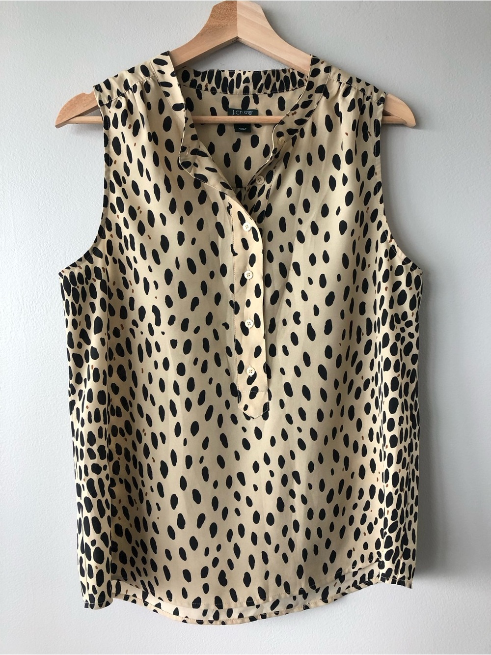 JCREW Sleeveless animal print blouse size 10 women’s shirt business casual
